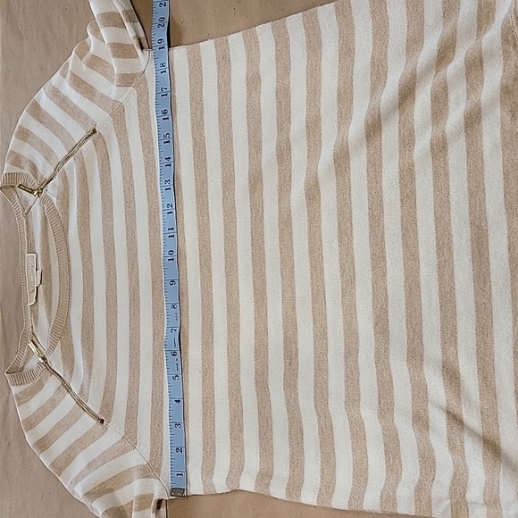Michael Michael Kors Size M Tan & Ivory Striped Knit Long Sleeve Lightweight Top - Picture 6 of 10